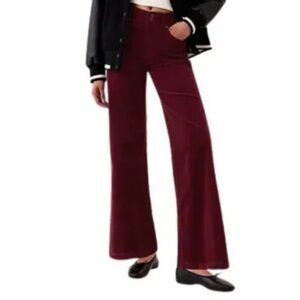 GAP Women’s High Rise Corduroy Stride Wide Leg Pants in Noir Red